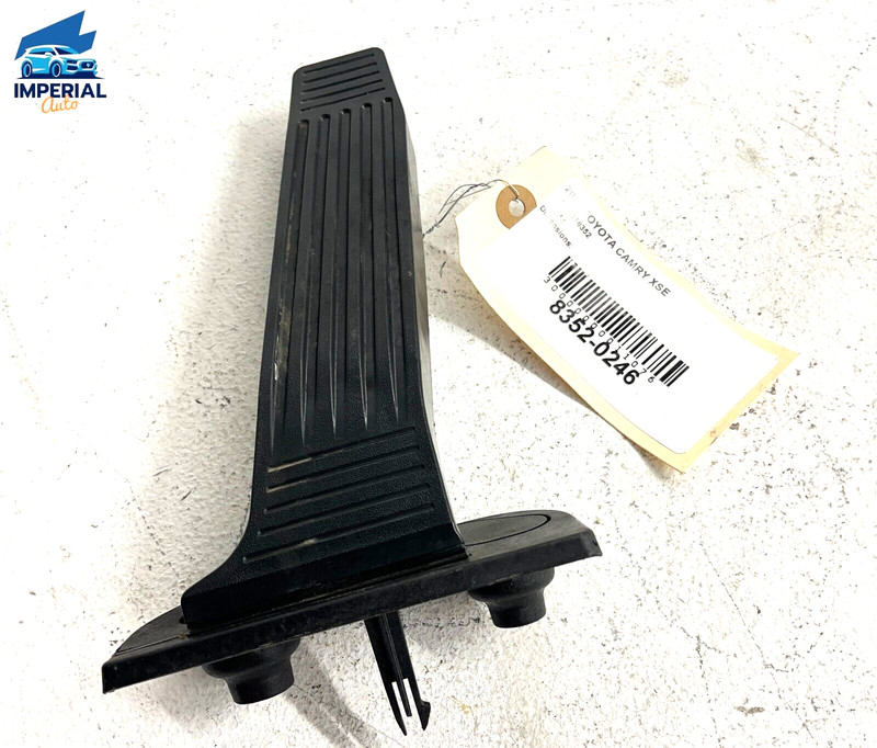 Toyota Camry XSE SE XLE LE 2018-2021 Gas Accelerator Pedal Sensor OEM 1PCS