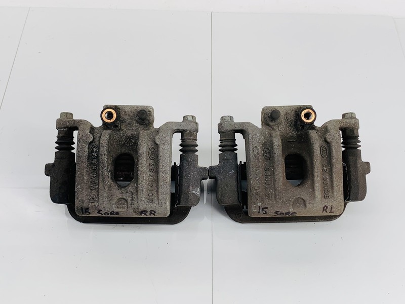 14-15 KIA SORENTO FWD REAR RIGHT & LEFT SIDE ABS BRAKE CALIPER SET OF 2 OEM