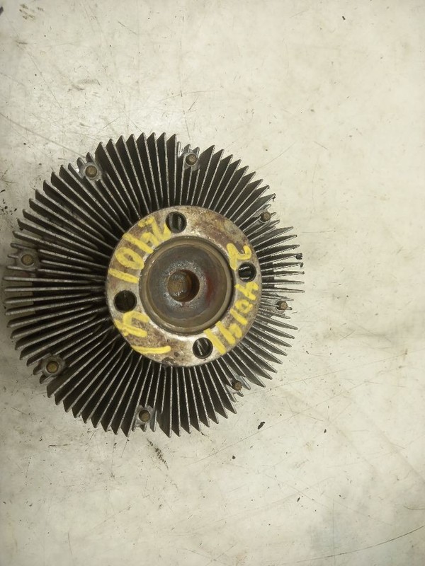 88-95 TOYOTA 4 RUNNER SR5 FAN CLUTCH 6CYL 3VZE