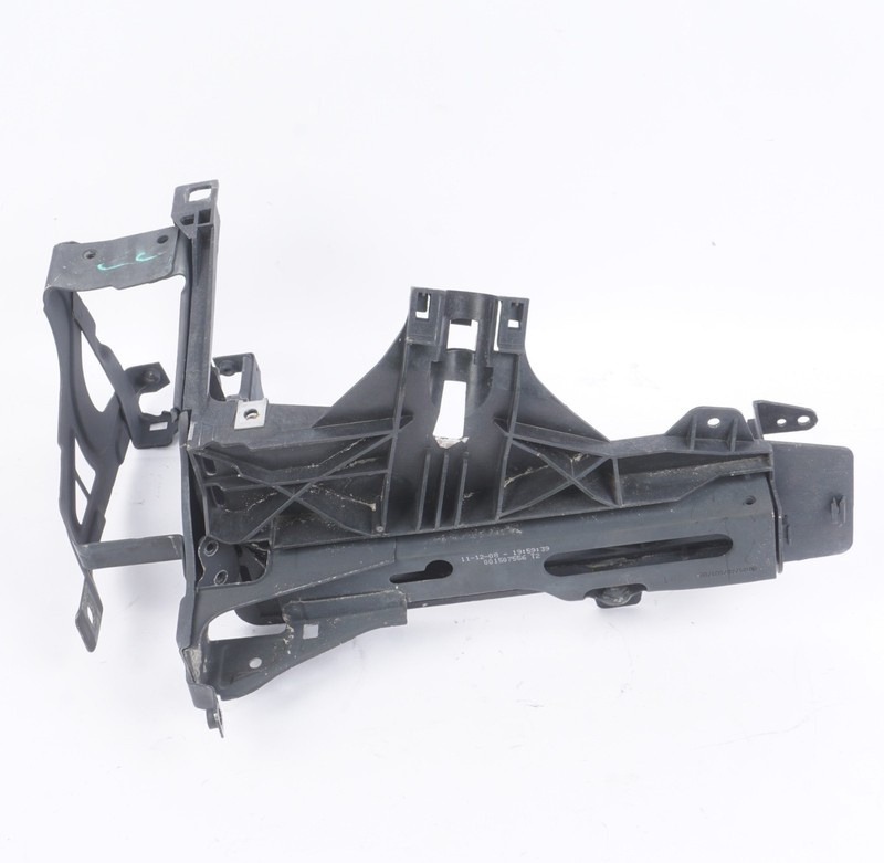 2011-2016 BMW528i 535i 535i GT xDrive Left Radiator Outer Support OEM 7200793