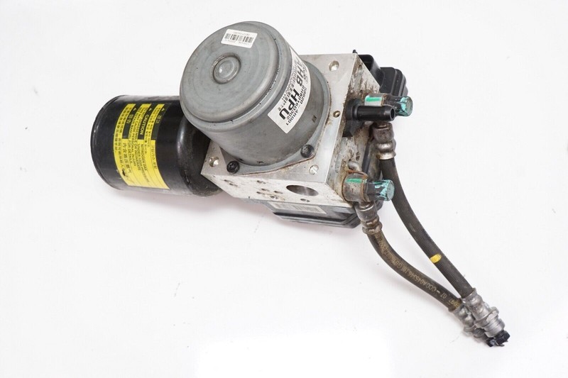 HYUNDAI SONATA HYBRID Brake Booster Pump ABS OEM 2012 - 2015