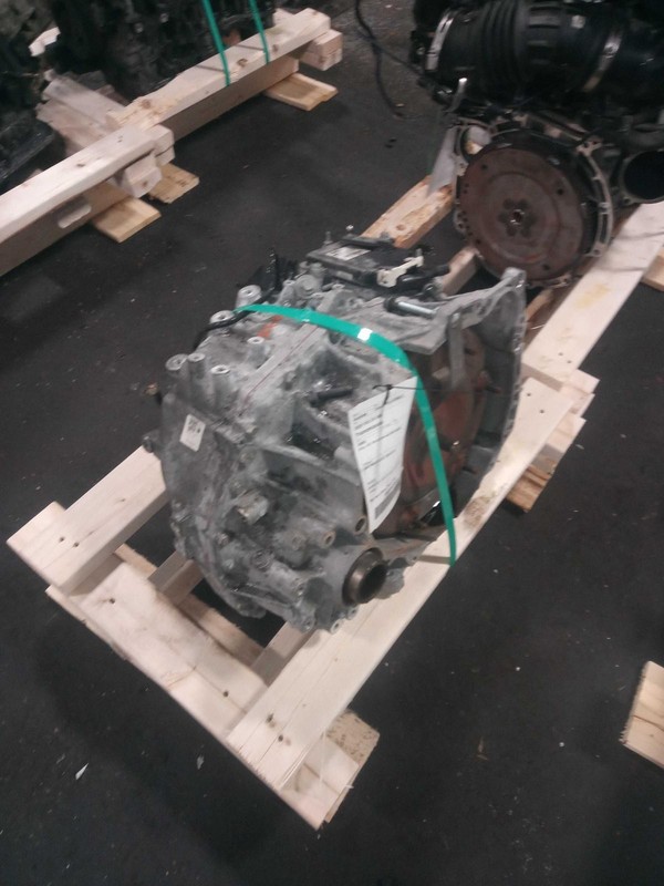 2020 Volvo S60 Automatic Transmission Assembly 118k Miles OEM 4WD Blue