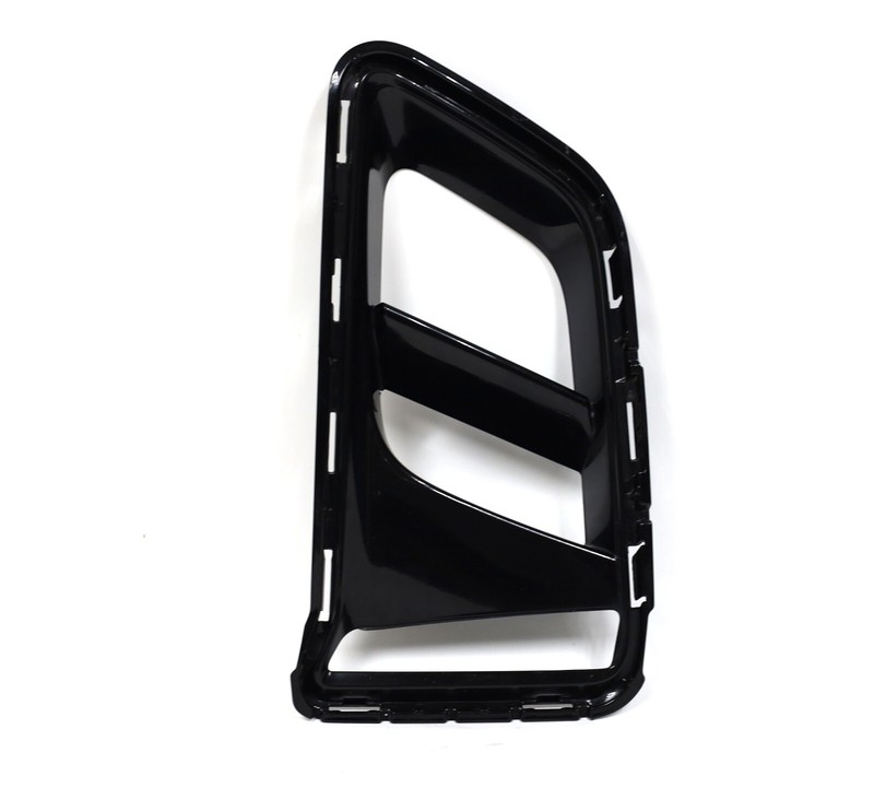 Front Bumper Grille Driver Side 2017-23 Chevrolet Camaro ZL1- 1 Crack Pictured