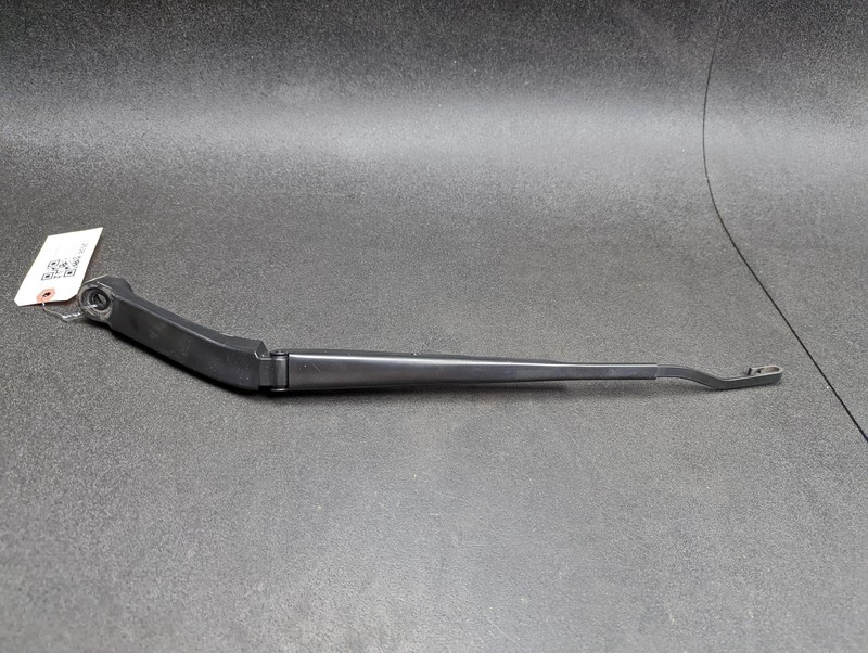 Front Left Windshield Wiper Arm 2015 Lexus RC350 85221-24170 2016 2017-2020 2021