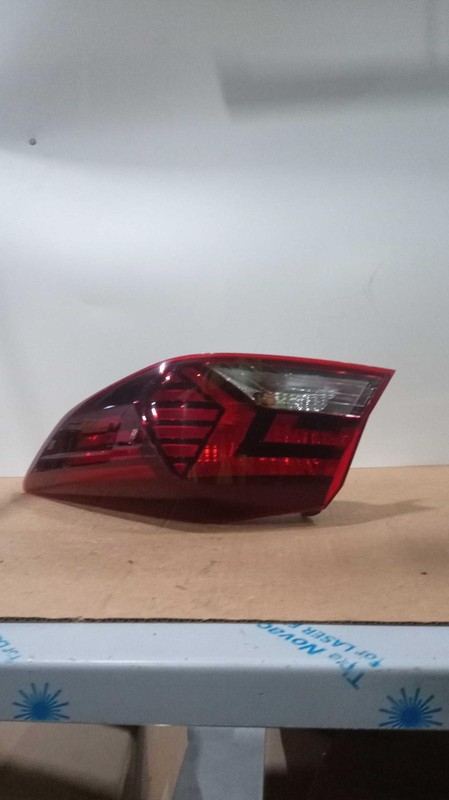 2020 Hyundai Elantra Right Tail Light Assembly Silver 697440 Used 31K Miles