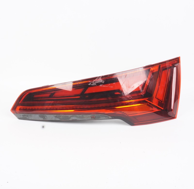2021-2025 AUDI Q5 SQ5 REAR RIGHT RH PASSENGER SIDE TAIL LIGHT OEM 80A945076C