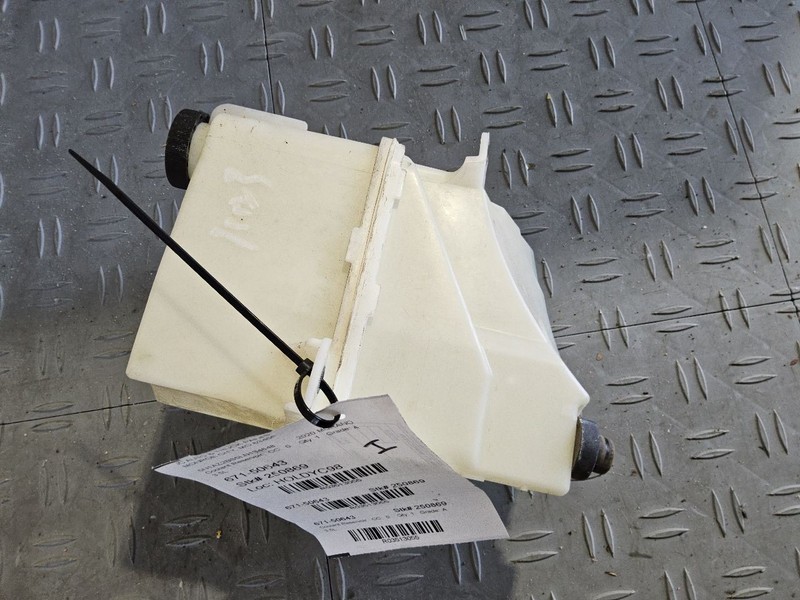 Coolant Reservoir Fits 15-23 MURANO 3513055