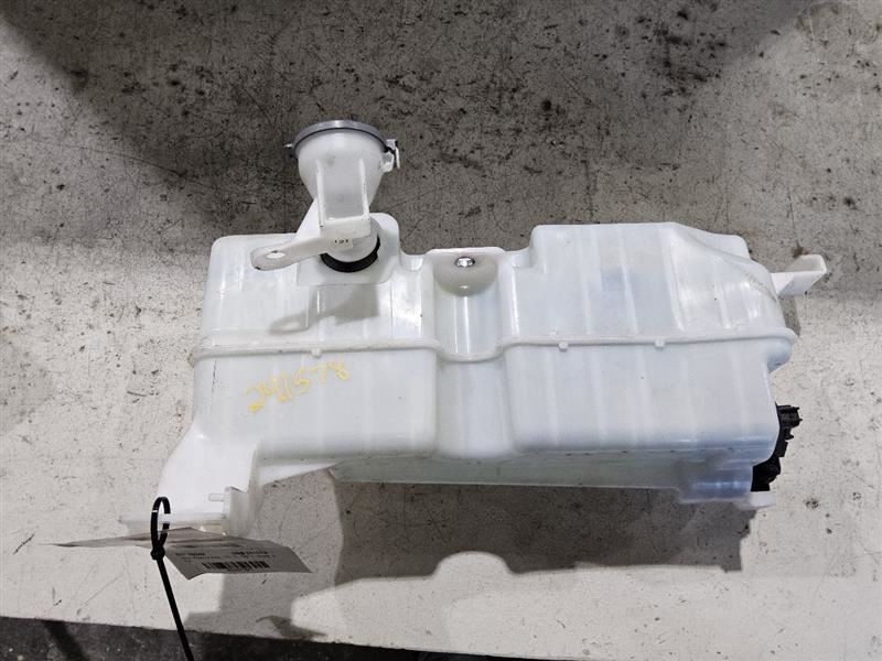 Wash Reservoir Fits 20-23 TITAN 3371671
