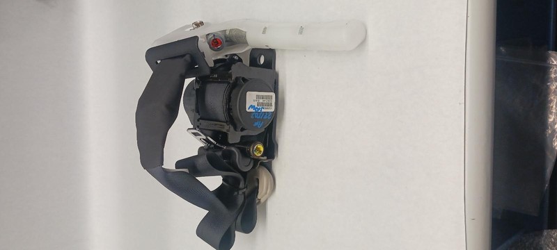 15 NISSAN SENTRA Front Seat Belt passenger retractor black OEM