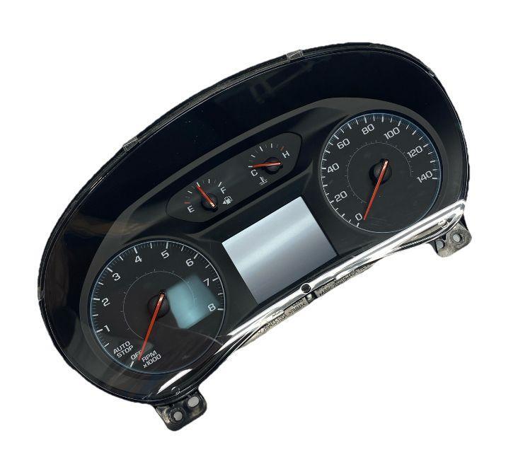 Chevrolet Equinox instrument cluster 2018 speedometer 1.5L assy OEM 84240633