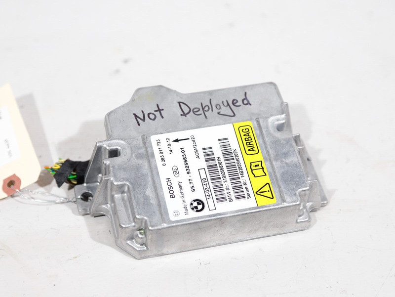 OEM 2012-2015 BMW X1 E84 CONTROL MODULE ASSEMBLY 9325683