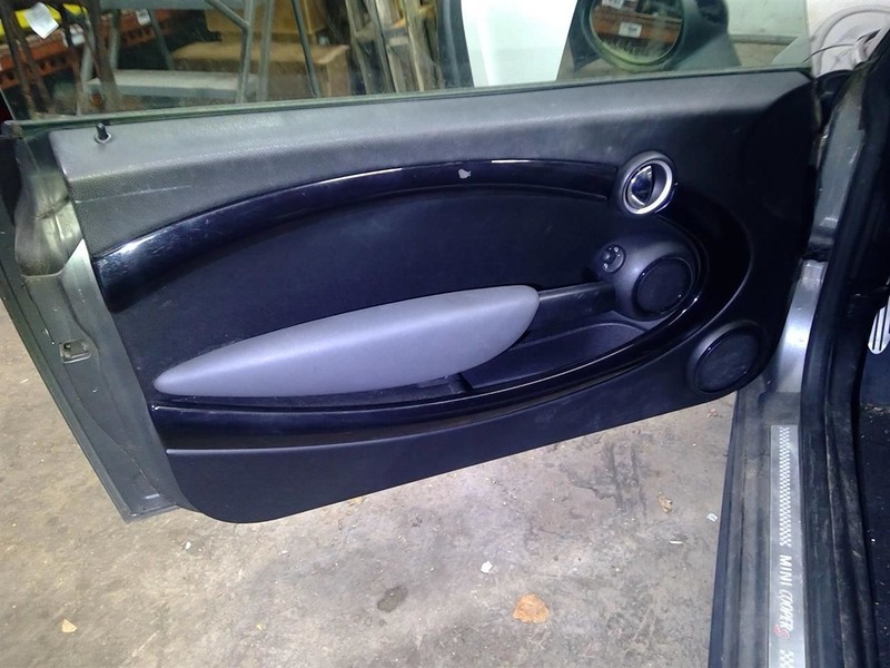 MINI COOPER 2008 Driver Left Front Door Trim Panel 1754674