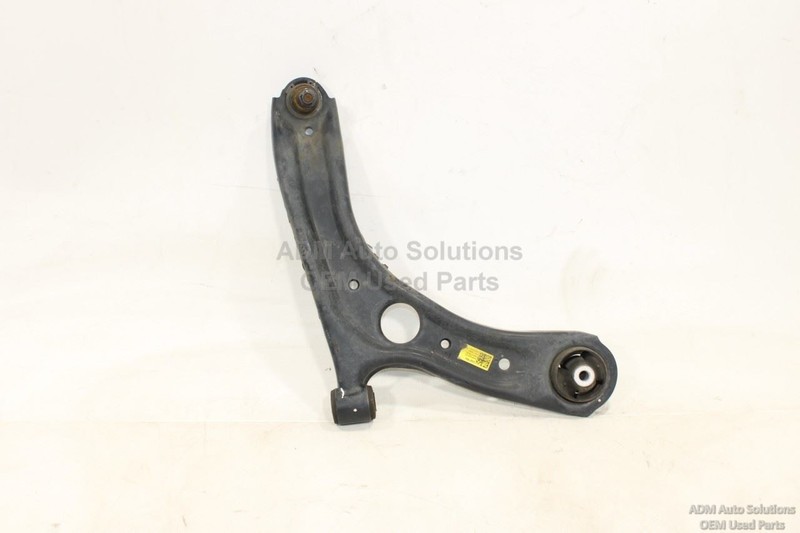 2021-2025 HYUNDAI ELANTRA FRONT RIGHT PASSENGER SIDE LOWER CONTROL ARM OEM