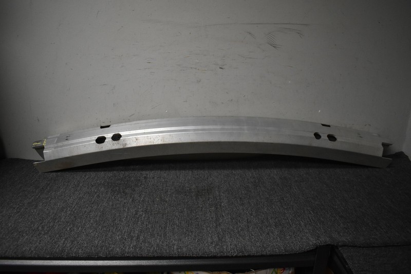 2008-2017 Toyota Tundra 5.7L V8 Crew / Double Cab, Front Reinforcement Bar