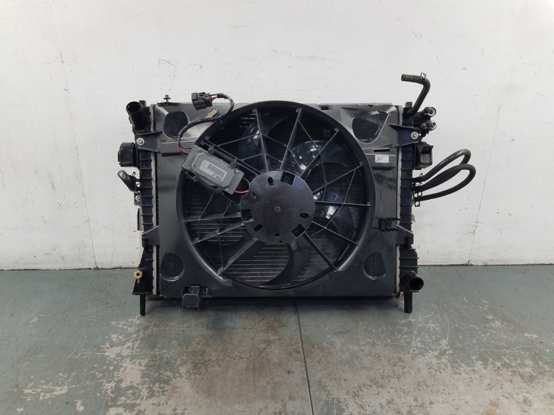 2003 03 04 Mercury Marauder Radiator / Fan / Cooler Assembly #5819 X1