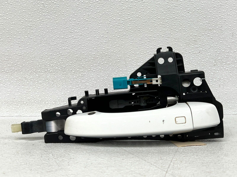 ⭐2012-2018 AUDI A7 INTERIOR FRONT RIGHT EXTERIOR DOOR HANDLE WHITE OEM LOT2447
