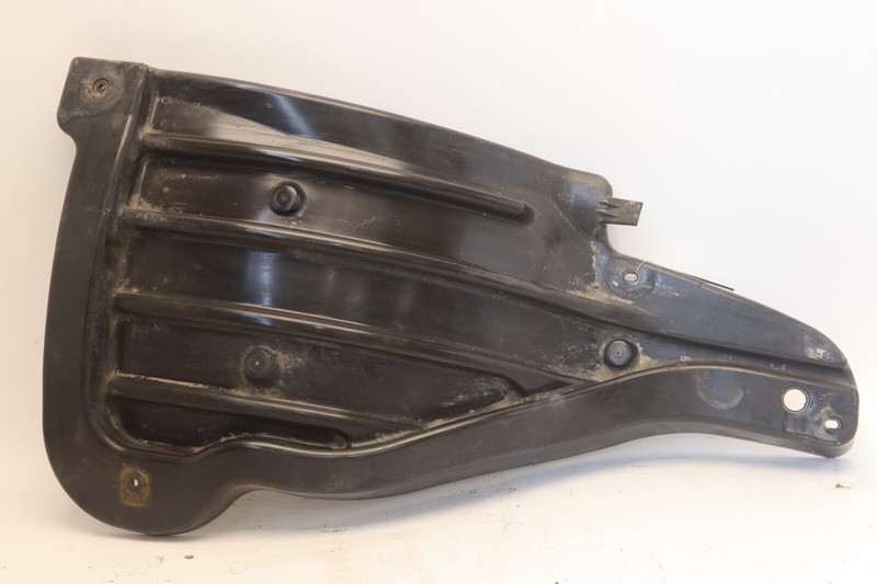 17-25 FREIGHTLINER CASCADIA 126 FRONT LEFT SPLASH GUARD SHIELD 17-20371-000 OEM
