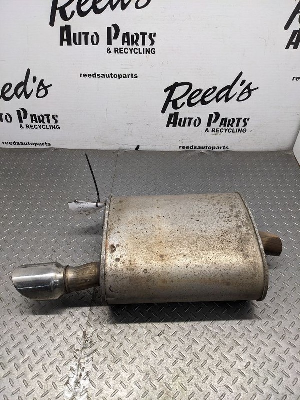 2018 - 2023 FORD MUSTANG 2.3L REAR EXHAUST SYSTEM RIGHT SIDE MUFFLER PIPE OEM