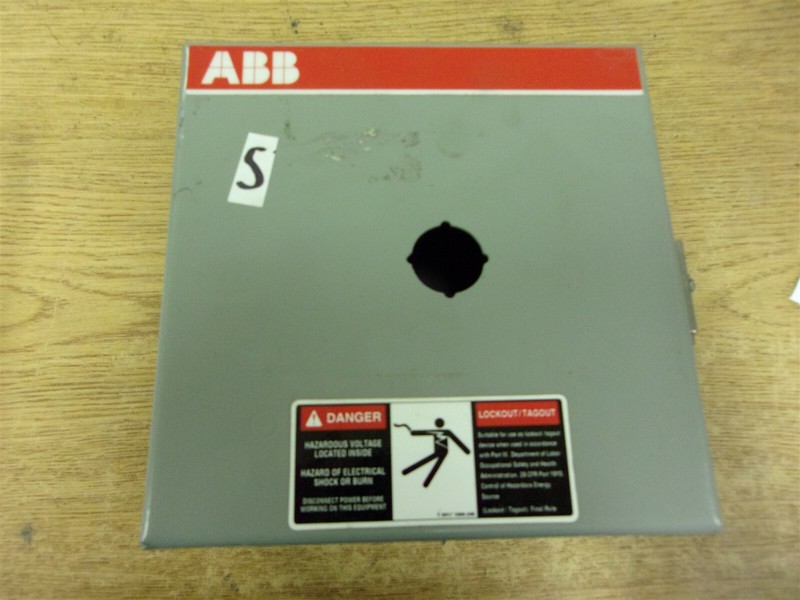 ABB NF451-3PBJA10 Industrial Enclosure DA181000-001 "S" *FREE SHIPPING*