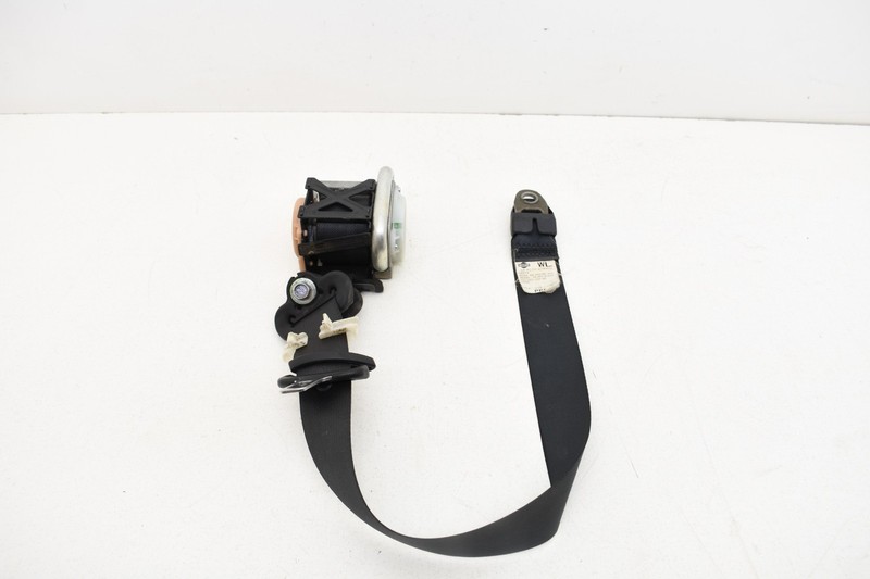 2005 Nissan 350z Convertible Left Driver Seat Belt Retractor Tensioner OEM KW59