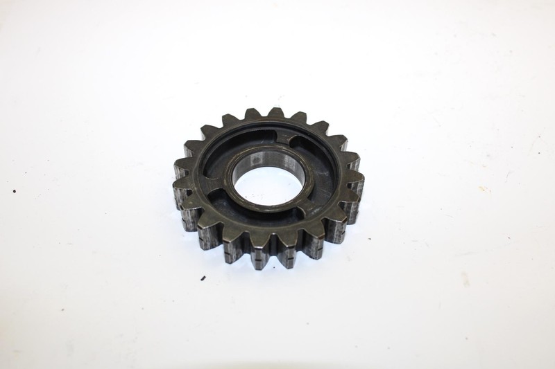 89 Suzuki Quadrunner 160 LT160E 2x4 OEM 5th Drive 20T Gear 24251-18B01 AS16