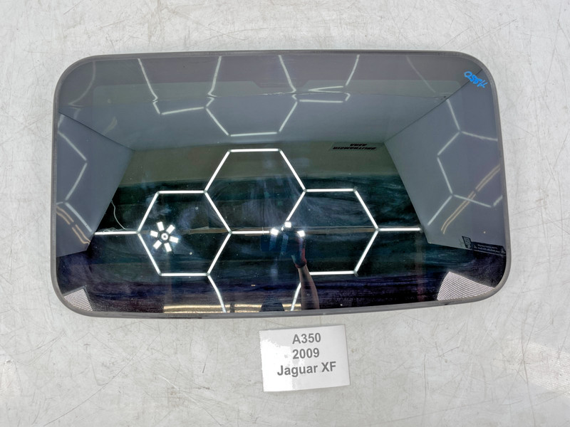 ✅ 2009-2015 OEM Jaguar XF XFR Upper Sunroof Moon Roof Window Glass Tint
