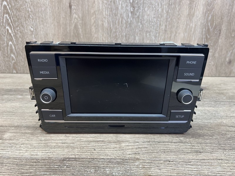 2020-24 VOLKSWAGEN JETTA RADIO HEAD UNIT OEM PART # 5G6.035.869.E