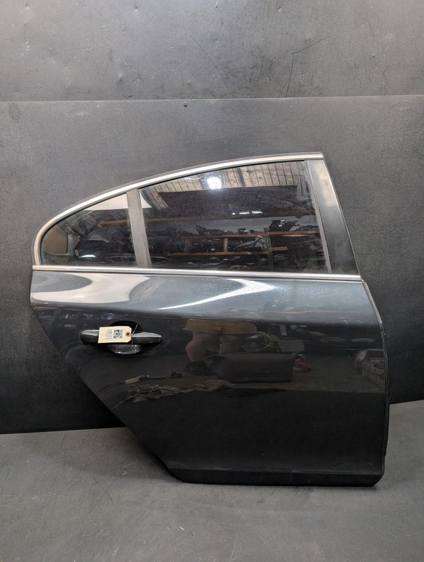 Rear Right Door Assy 2015 Volvo S60 32228975 2014 2016 2017 2018