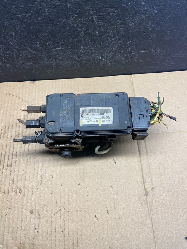 2003 2007 Ford E250 E350 Anti-Lock ABS Antilock Brake Pump AD1796 DG