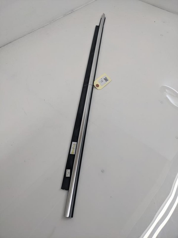 Front Left Door Belt Molding 2016 Audi A3 8V7853283 2015 - 2019