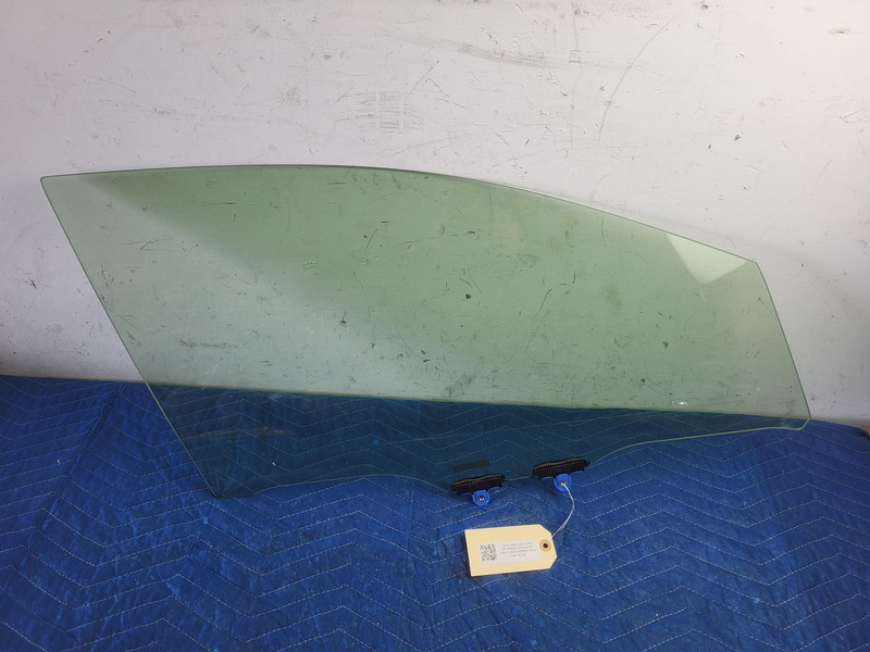 2022-2024 Lexus NX 250 Right Passenger Front Door Window Glass OEM