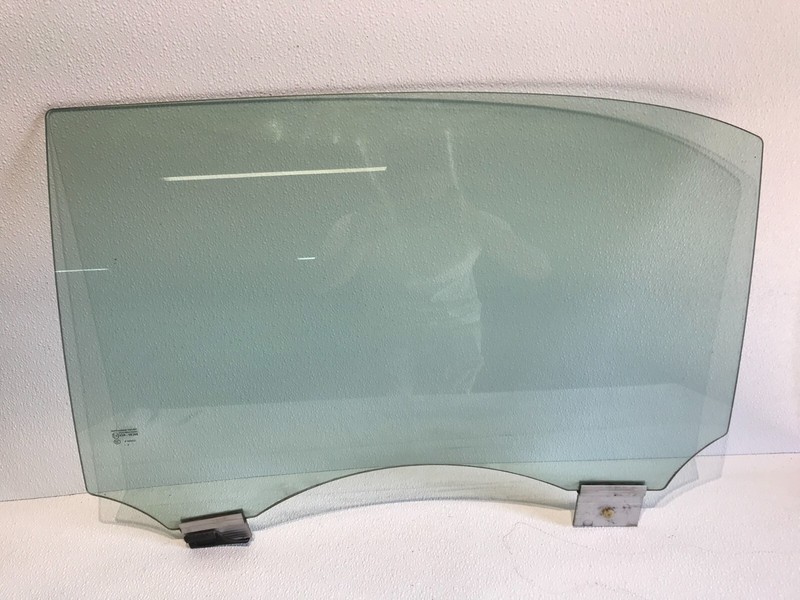 2005 - 2007 JAGUAR XJ8 XJ X350 Left Rear Driver Side Glass Window - OEM