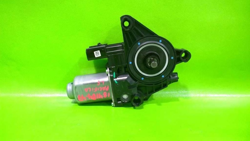 17-24 PACIFICA DRIVER LEFT FRONT WINDOW MOTOR OEM 4184-47