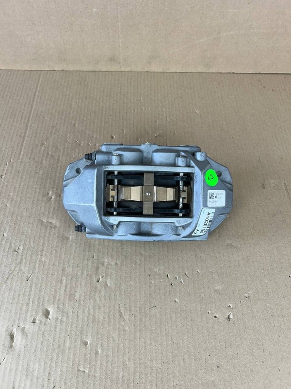 ✅2017-2023 Tesla Model 3 Front Left Caliper 1044621-00-E