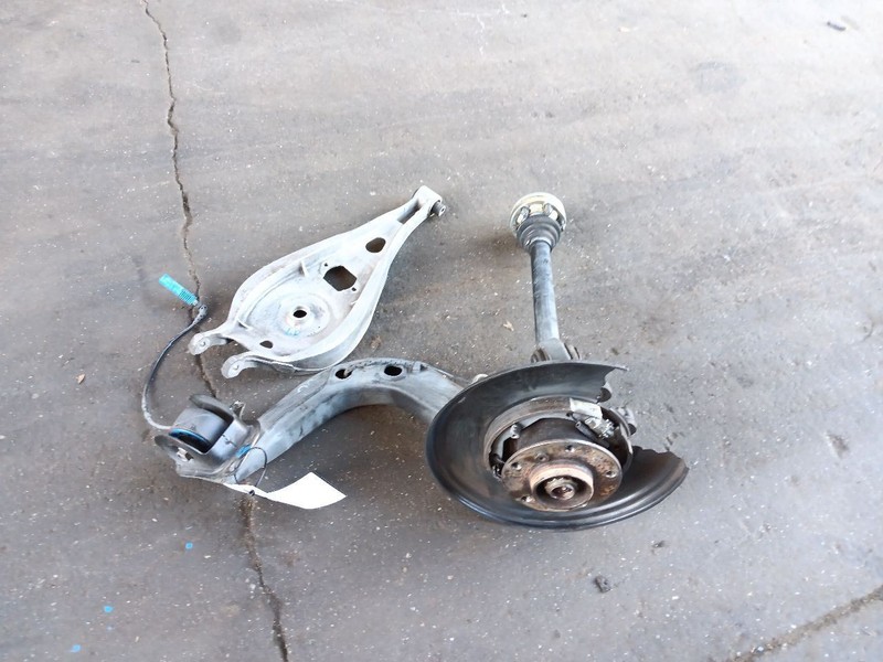 01-06 BMW E46 330Ci Left Rear Suspension Spindle Knuckle Control Arm
