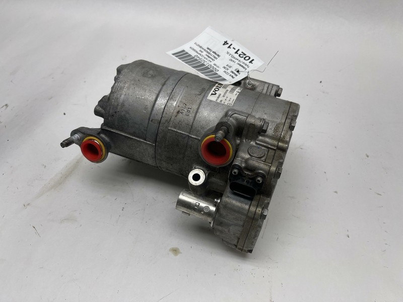 2018-2019 VOLVO XC60 T8 2.0L HYBRID AWD A/C AIR CONDITIONING COMPRESSOR OEM