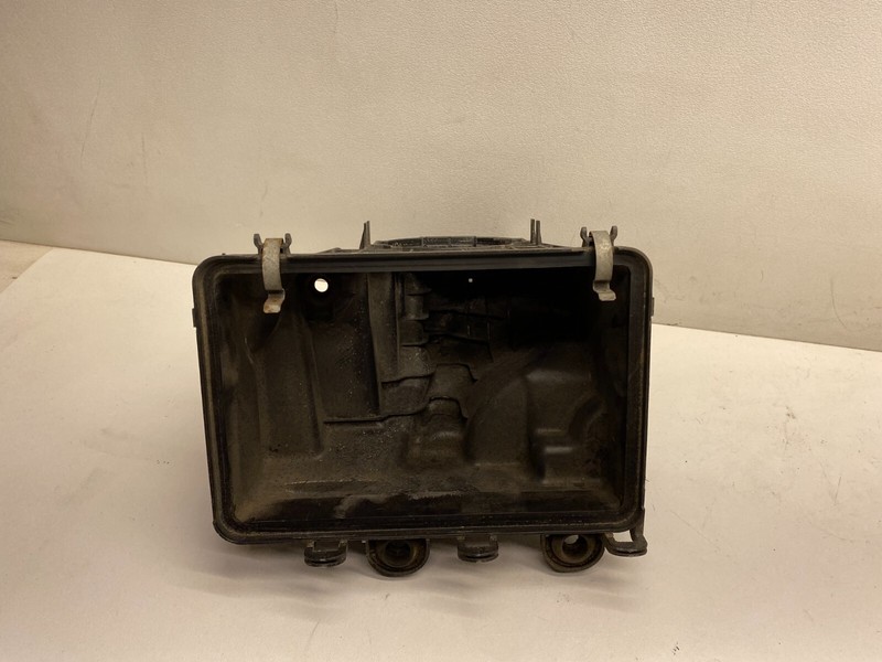 2014-2016 MAZDA 6 2.5L LOWER ENGINE AIR CLEANER INTAKE FILTER BOX