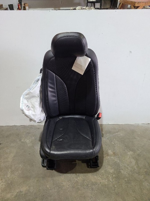 Passenger Front Seat Leather Heated With Cooled Fits 19-21 NAUTILUS 581270