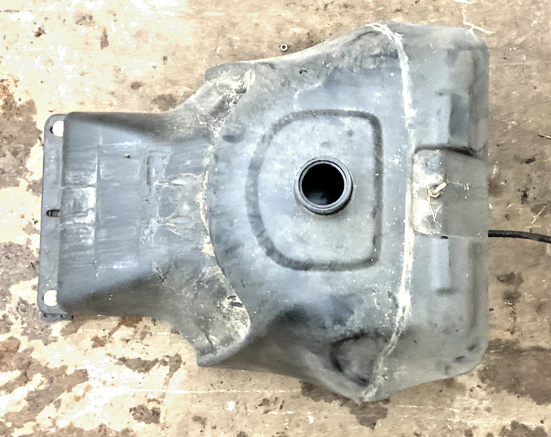 Polaris TRAIL TOURING EDGE Fuel Tank OEM 2520466, 2520728