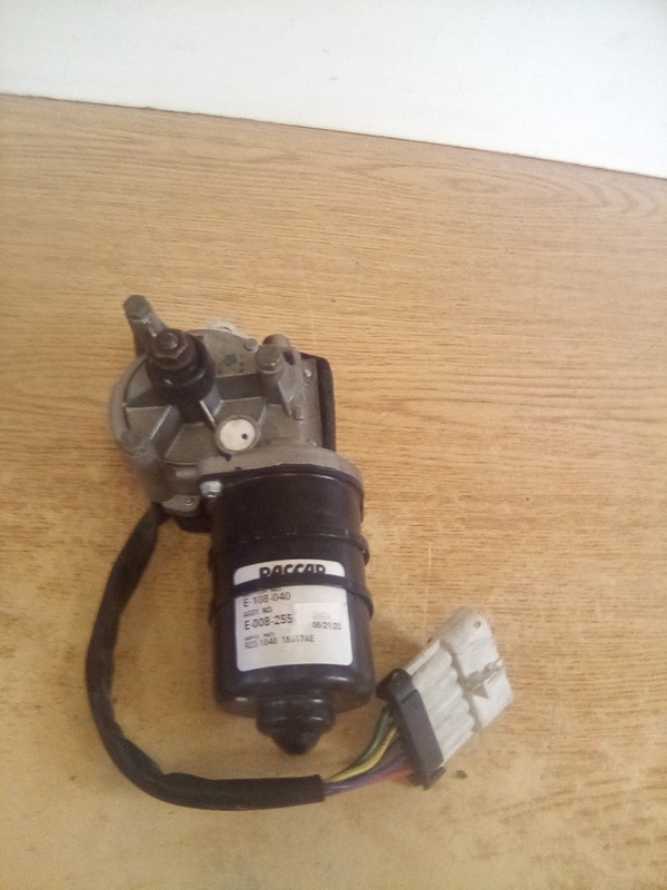 Mack/Paccar E-108-040, E-008-255 Wiper Motor