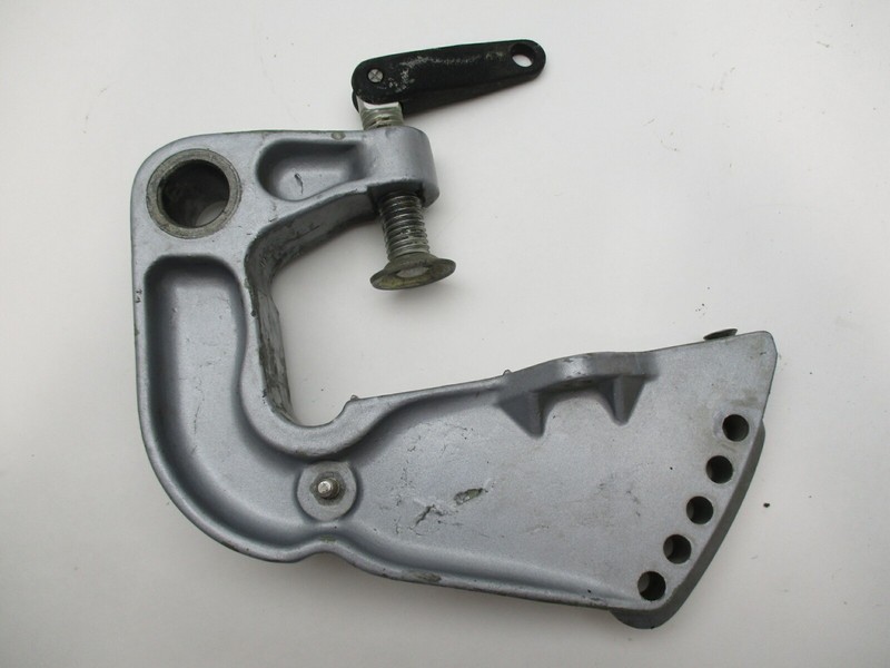 0328269 Stern Bracket Starboard Right Evinrude Johnson Outboard OMC 0341566 3282