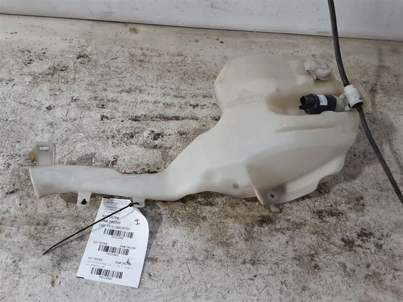 Wash Reservoir Fits 05-06 GRAND CHEROKEE 3223965