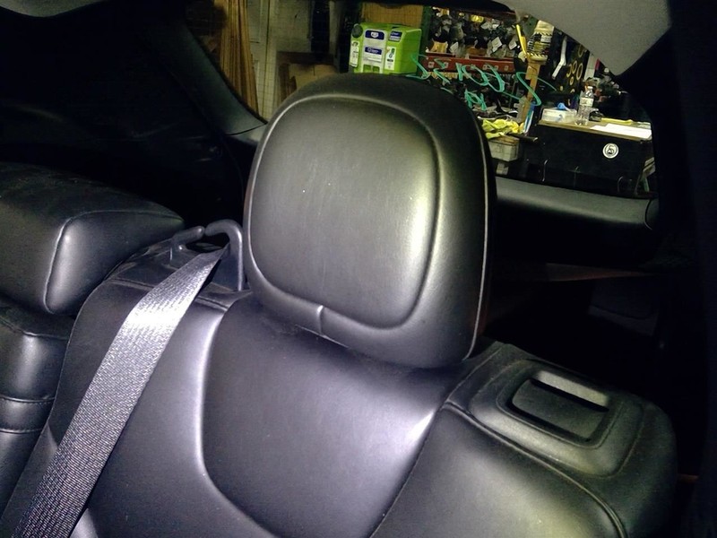 CHEROKEE2019 3 Rear Headrests 1778470