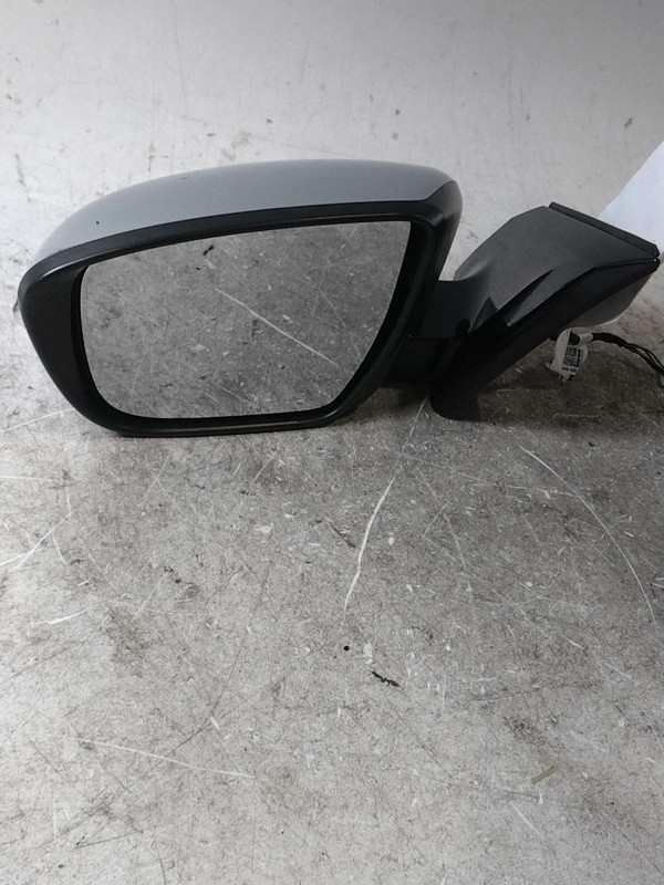 2018 Nissan Murano Left Door Mirror Assembly Silver - Used, 128k Miles