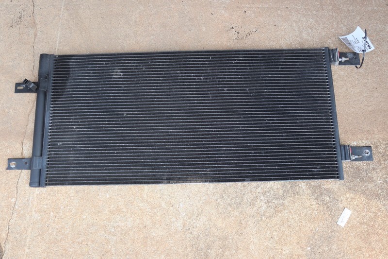 2011-2016 FORD F250 SD 6.7L DIESEL A/C AIR CONDITIONINGN CONDENSER OEM