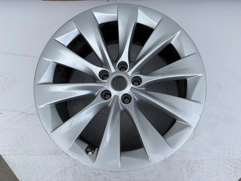 ✅16-21 Tesla Model X 20" 20x9.5J +40mm Rear Silver Wheel Rim OEM 1027245-00-C