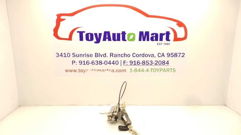 03-08 TOYOTA COROLLA IGNITION SWITCH WITH KEY