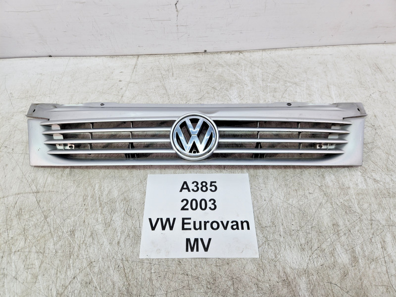 ✅ 97-03 OEM Volkswagen Eurovan MV Front Bumper Upper Center Radiator Grille