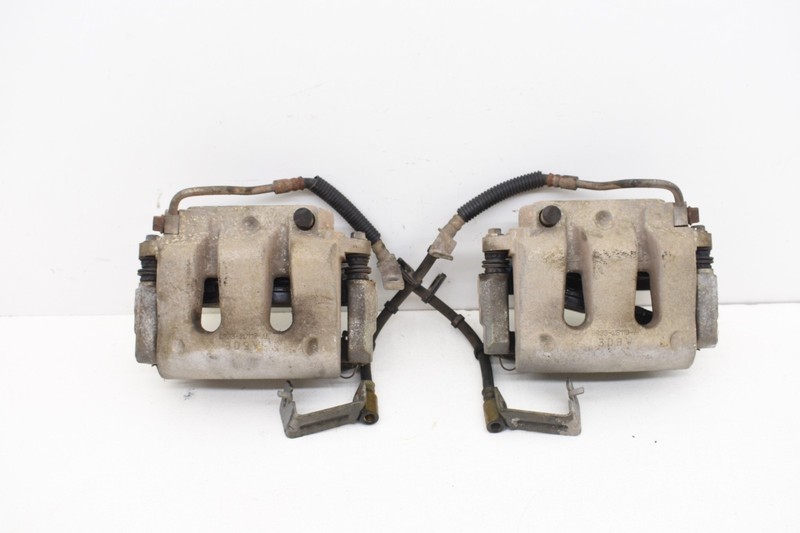 2011 Ford Mustang GT S197 Front Left Right Brake Calipers With Lines OEM KW56