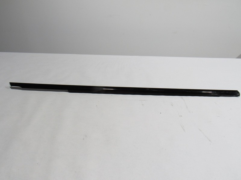 18-20 Mercedes E63 S W213 2018 Front Right Door Window Belt Molding Trim :O